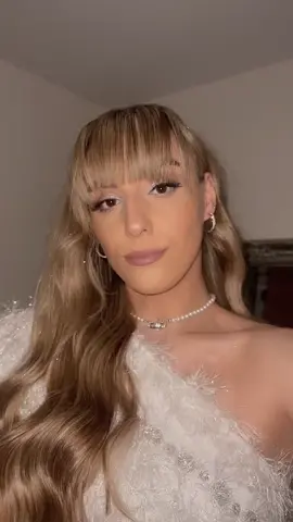 Happy New Years Eve Bitchess 🥂✨ #fyp #glitterhair #glitterhairspray #newyears #bye2021 #newyearsoutfit #transition #glitter #newtrend #glam #foryou #fypシ゚viral #viral