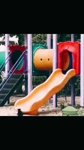 who wants to go down the cat slide 🎢 #cats #catlover #catsoftiktok #fyp #4u #kittens