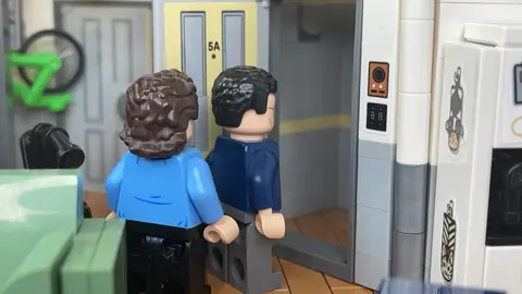 The Millenium S8 E20 #seinfeld #jerryseinfeld #lego #millenium #nye #newyearseve #legoseinfeld #stopmotion #newman