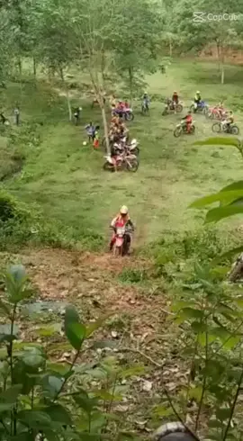 hoby itu mahal,jadi jangan pernah berkata apaan itu hoby kok merusak motor🤭😁#fypシ #fyp #afrismaja23#singletraildolokmerawan#crf150