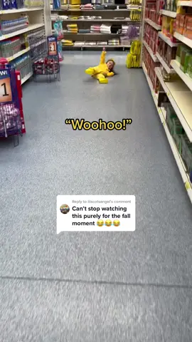 Reply to @lilscotsangel I can’t stop laughing 🤣 #toddlersoftiktok #toddler #ducksoftiktok #ducktok #funny #hilarious #omg #cute #shopping #foryou