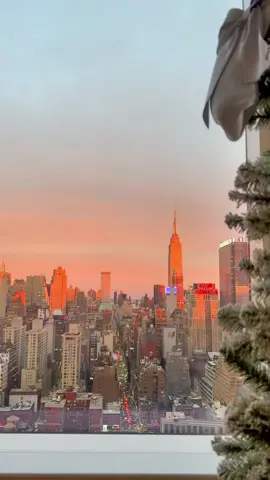 4:42 pm in Manhattan ✨ #fyp