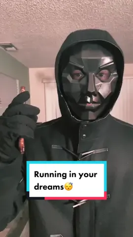 😂Get the “running in your dreams” treadmill🏃🏻‍♂️💨LINK IN BIO @kevingarnerofficial #routine#whatsgoingon#mustbenice#newyear#bye2021#squidgame#citysports#treadmil