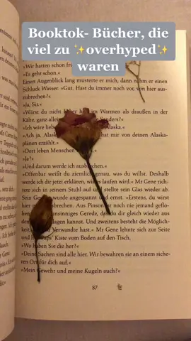 Manche waren zwar gut, aber nicht krass wie alle meinten :)            #book #BookTok #books #buch #bücher #overhypedbooks #overhyped #fyp #fypシ #fy #fürdich #fürchdichpage #seniniçin #pourtoi #fypp #fyy #fyppo #bücherr #colleenhoover #adamsilvera #monakasten #johngreen #paulahawkins #nurnocheineinzigesmal #saveme #lookingforalaskabook #girlonthetrain #bücherratte