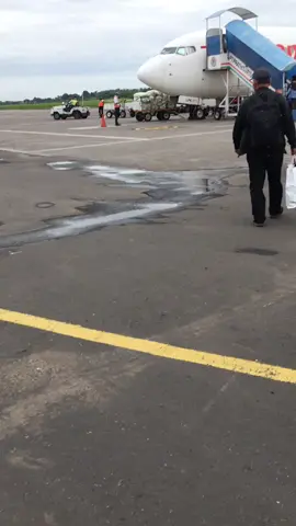 bandara husein sastranegara bandung -semoga Allah memberi sehat selalu untuk melalui 4 kota dalam 4 hari -Amin
