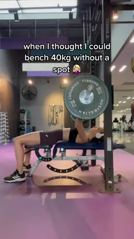 you can see the moment i realised that i fucked up 😂 #fyp #fail #gym