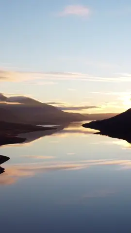 Scotland 😈 #fyp #foryoupage #Scotland #mountain #glencoe #reflection #dunemovie