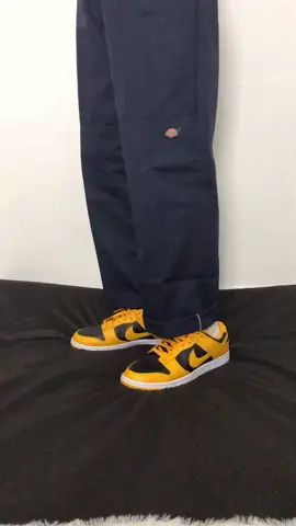 cuttingan celana dickies favorit lo yang mana ? #dickiespants #dickies874 #nikedunk #fyp