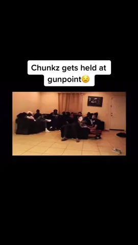 Chunkz gets held at gunpoint prank! #fyp #fypシ #foryou #chunkz #prank #viral #viralvideos #foryoupageofficiall