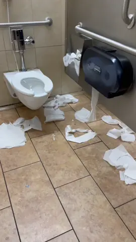 @Walmart This is why I only like to use the bathroom at home.. #WhatsGoingOn #PutMeFirst #greenscreenvideo #DisneyPlusVoices
