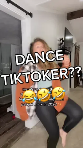 This dance was my fav in high school so I just had to join in 🤣👏🏼❤️ oh the memories. #jerk #youreajeark #jerkdance #momdance #dancechallenge
