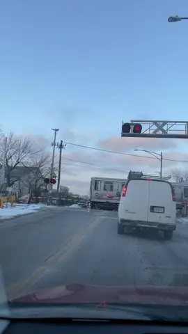Rail road crossing.   Automatic road close/ open with signals.