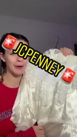Reply to @brykhouse please get @jcpenney to see this!!!!!! #jcpenney #fyp #dress #weddingdress #old #vintage