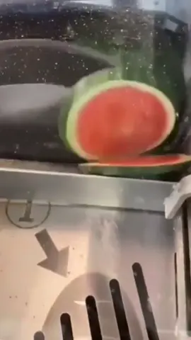 How to cut watermelon in 2022