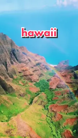 hands down one of the coolest experiences of my life 👏🏻😍🌺⛰🌊🚁 #travel #kauai #hawaii #kauaihawaii #travelinspo #traveltiktok #travelbucketlist