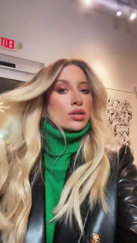 New huuur 💇‍♀️ #blondehair by AJ Quinones  #nycstylist #montclairnj #blonde #highlights