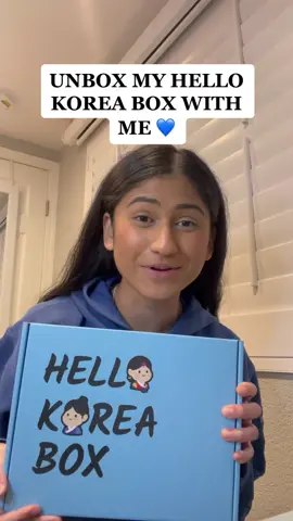 hope u guys enjoy my unboxing 🤣 BUT i am obsessed @Hello Korea Box 😩💙 thank u for sending me this!!! #fyp #koreanfood #kpop #bts #butter #korea