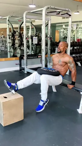 Wake up and smell the routine. Blessed weekend 🙏🏾☀️ #workout #Fitness #gym #foryou #fyp