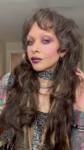 Quick Burgundy Look. Vintage @about-face Lash @essence.cosmetics Pearl @maybelline #beautyover40 #quickmakeup #quickmakeuptutorial #howto #DIY