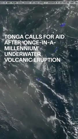 Satellite shows the once-in-a-millennium underwater #volcaniceruption in #Tongo on Saturday. The country calls for “immediate assistance”. #tsunami