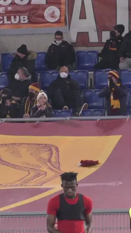 😭 𝘼𝙣 𝙚𝙢𝙤𝙩𝙞𝙤𝙣𝙖𝙡 𝙧𝙤𝙡𝙡𝙚𝙧𝙘𝙤𝙖𝙨𝙩𝙚𝙧 💛❤️                 #asroma #roma #football #seriea