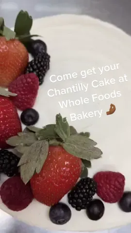 Let’s Make a Chantilly Cake ❤️🍰 #wholefoodsbakery #wholefoodsmarket #wholefoods #cakedecorating #chantillycake