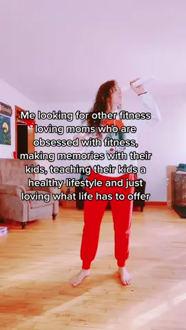 Where you at? #fitnessmom #momlife #MomsofTikTok #GymTok #whereyouat #CloseYourRings #RufflesOwnYourRidges