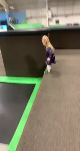 this sound was made for this video😭😂 #fyp #toddlersoftiktok #toddlerfail #trampoline #trampolinefail #MomsofTikTok #momfail #RufflesOwnYourRidges
