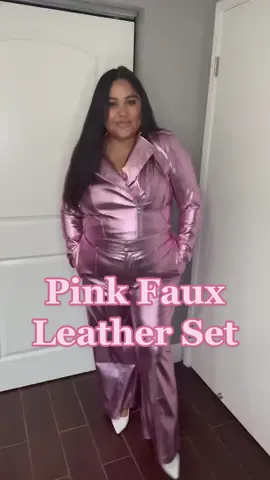 From @eloquii 💕 and now linked on my LTK link in bio. #curvytraveler #curvyfashion #curvyfashioninspo #latinxcreatives