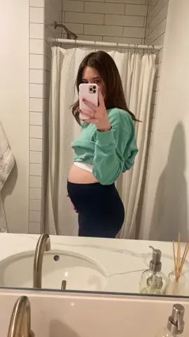 Its actually that big though lol #21weekspregnant  #pregnancyjourney #pregnancytiktok