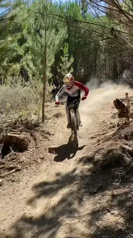It’s up to you…🙌🏻 #motivation #believe #mtb #racing #dh #downhill #downhillmtb #mountainbiking #bike #bikes #bikife #fyp #foryou