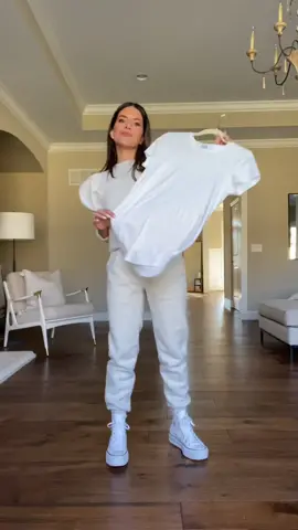 3 easy ways to style a basic white tee 🤍 Follow me on instagram for more style tips! #fashioninspo #outfitideas #outfits #styleinspo #stylebasics #fashionessentials #styletips #outfitinspiration