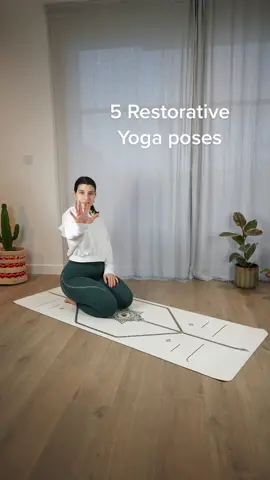Restirative Yoga #restorativeyoga #yogatips #yogatutorials #HowTo #yogavideo #yogateacher #yinyoga