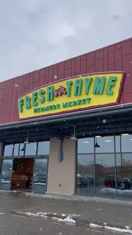 Am I the only one who goes grocery shopping then goes out to eat? 😭 |  #blackgirltiktok #foryou #errands #freshthyme #CloseYourRings