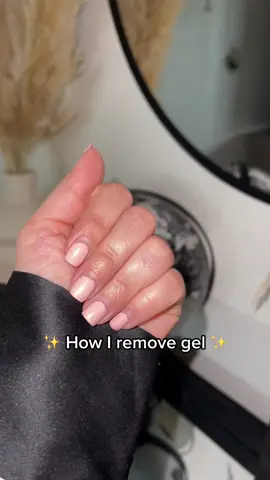 Gel remover is linked in my bio on amazon favorites under “nails” ✨ #fyp #gelnails #gelremoval #amazonfavorites