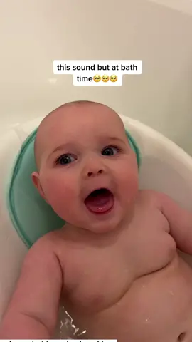 her little baby noises 🥲 #5montholddaughter #5monthold #bathtimeroutine #bathtimefavs