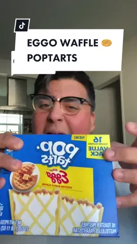 Reply to @pauladeanyalll  trying the Eggo Waffle flavored poptarts 🧇 whats your fave poptart flavor? #fyp#Foodie#review