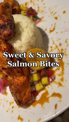 Last night cravings 🤤🔥#salmon #salmonbites #cooking  #foodtiktok #picodegallo #salmonrice #Recipe #dinner #DinnerIdeas #homemade #plantain #food