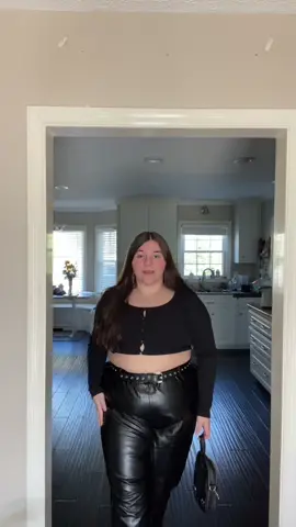 the lovely @spencer.barbosa <3 #OOTD #recreatingtiktokersoutfits #tiktokers #fashion