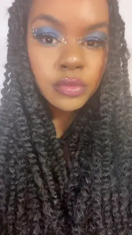 #glittereyeshadow #euphoriamakeup