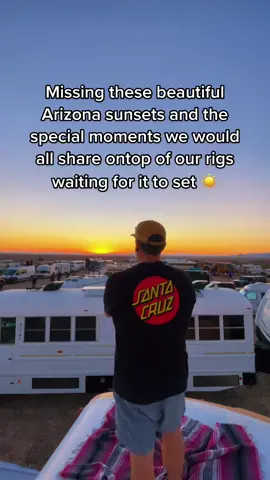 Arizona Sunsets 🤍 #skooliepalooza2022 #mcdonaldshacks #skooliebuild #skoolieliving #sunset #rooftophangs #vanlifetravel #rvlifestyle #fyp #arizona