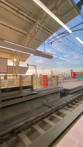 Candu 🌅 #senja #mrt #jakarta #sunset #fyp