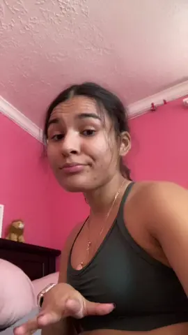 <3