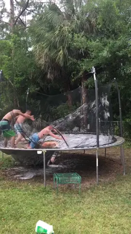 At least they’re having fun! 😂 #trampoline #trampolines #fail #failarmy #whataretheydoing #TeamofTomorrow #GetTheWChallenge #mcdonaldshacks
