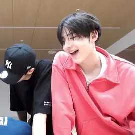 es muy lindo ksjsks #sangwon #sangwontraineea #sangwon🥀 #traineea
