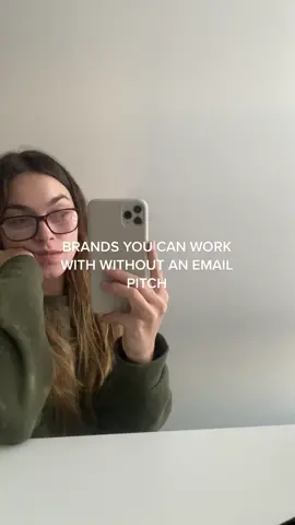 get those collabs!! #fyp #foryou #brandcollabs #contentcreator #microinfluencertiktok #microinfluencer #influencertips #instagramtips #branddeals