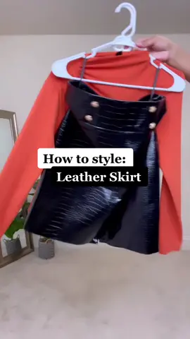 Leather skirt outfit 🖤 #leatherskirtoutfits #waystowear #fashiontok #fashionyoutubers #skirtoutfits #winteroutfits