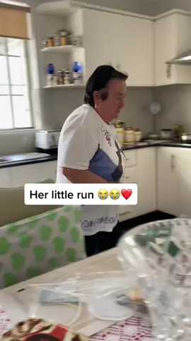 We don’t deserve Nonna 😭❤️ #nonna #grandma #italian #funny #fyp #italianfood #pasta #nonno #italiancheck #grandmasoftiktok #food #Love #mangia