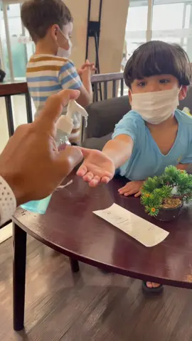 สองคนนี้คนไหนที่ดูเหมือนลูกชายของคุณ ? qual dessas crianças se identifica com seu filho 😂😂😂😂😂 #leandroassumpcao #viral #paiefilho #leandroemarcelo #ตลก #assaตลก de