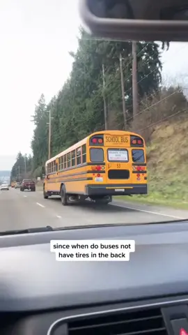 Why is this school bus so long?? #fyp #foryoupage #MACChallengeAccepted